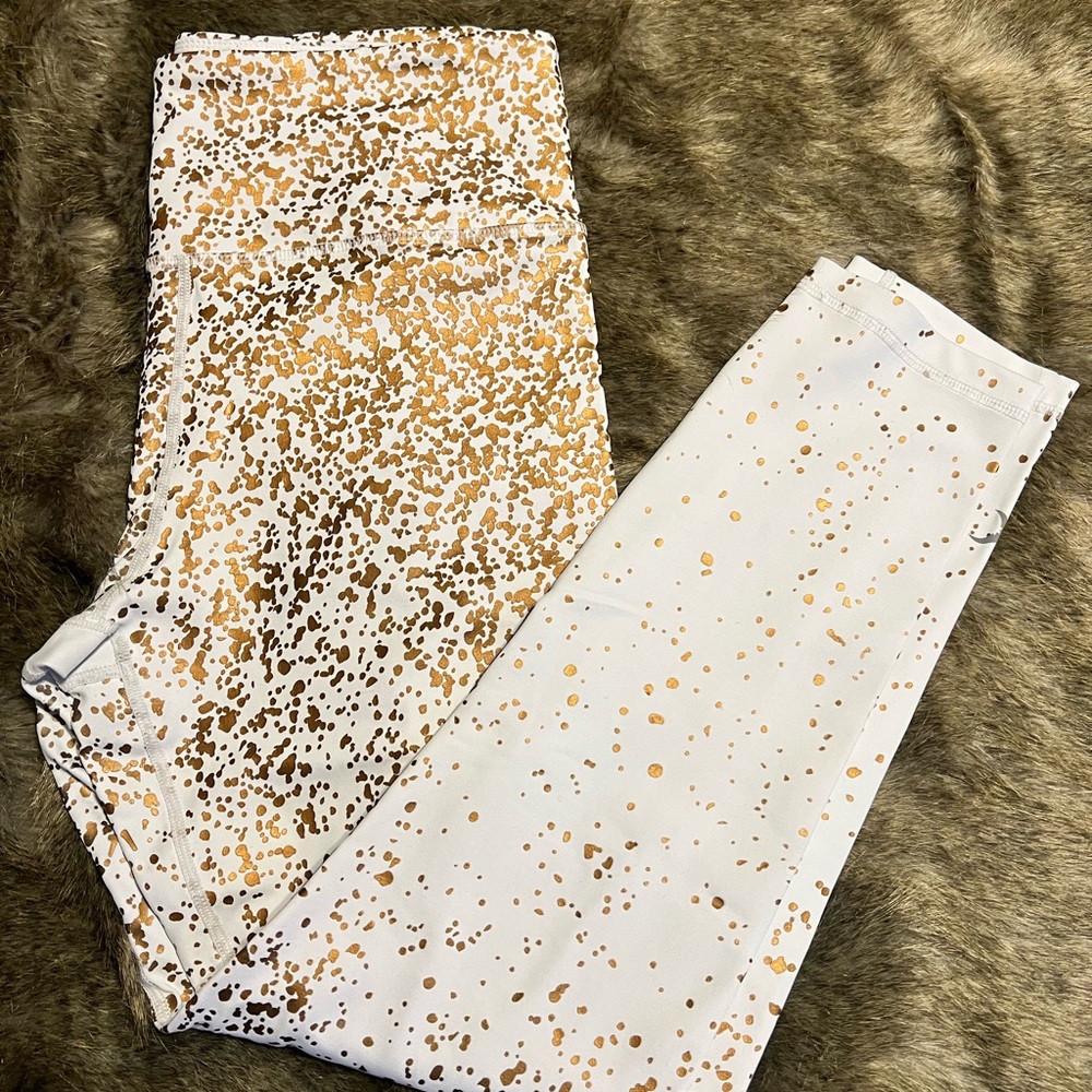 Zyia white light-n-tight leggings with splashed gold metallic detail